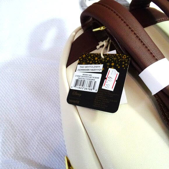 NWT New Loungefly Disney Snow White and The Seven Dwarfs Multi-Scene Backpack - Picture 4 of 7